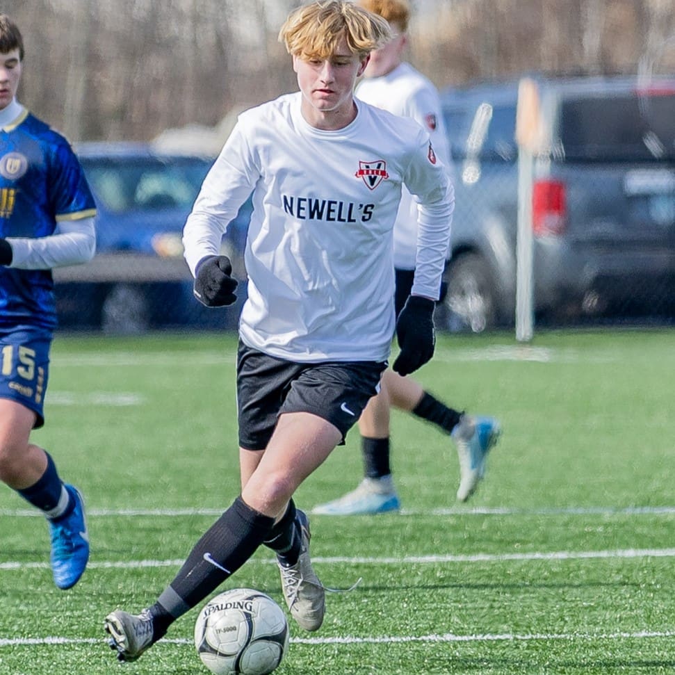 ValeNewells09_vsIFAWestvsNewHamp_0309250143 (1)